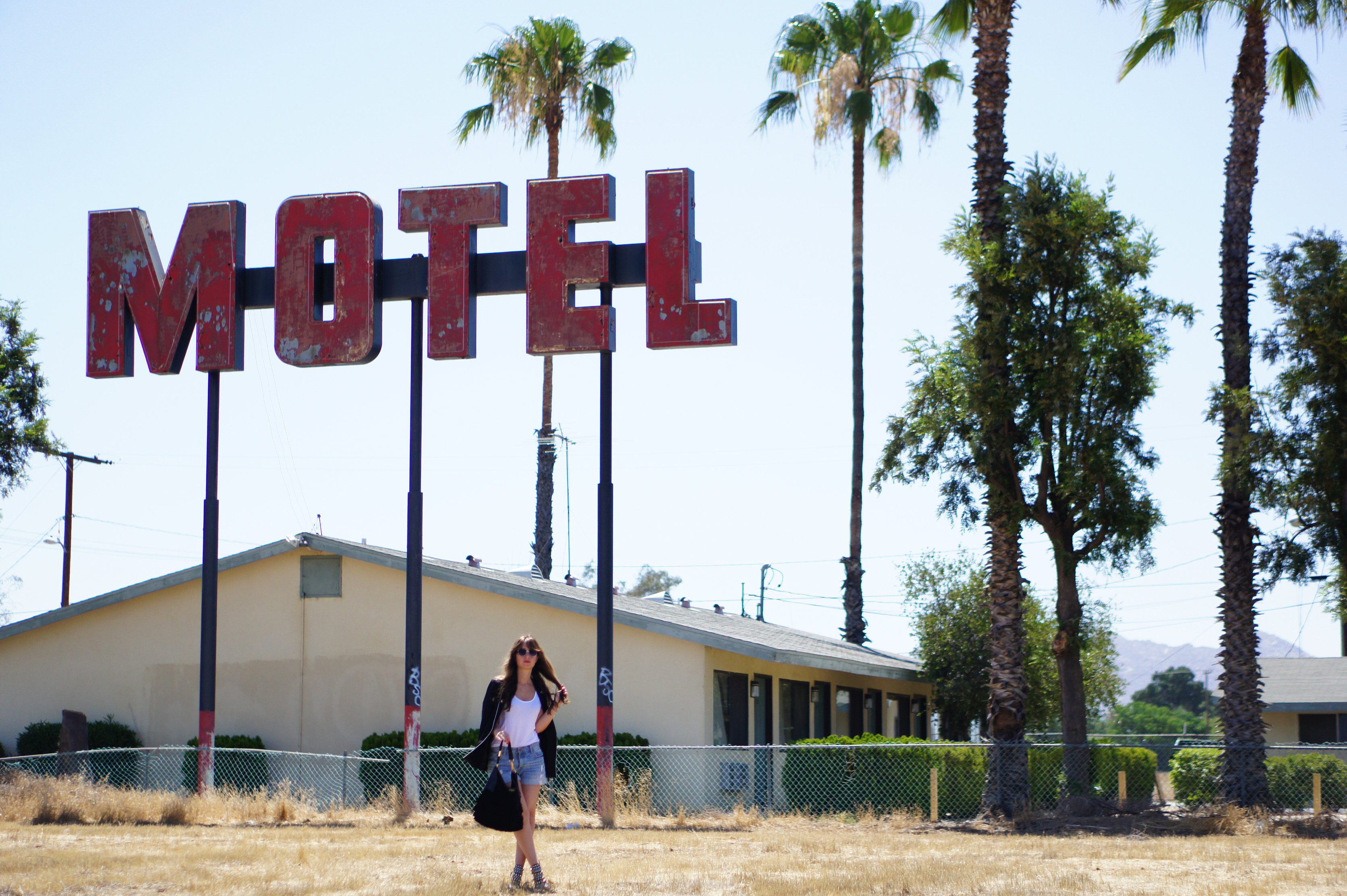Hotel, Motel, Holiday Inn… – Good Good Gorgeous